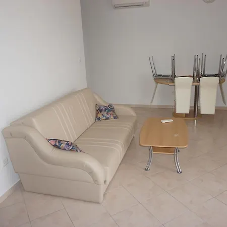 Apartment Tunjic